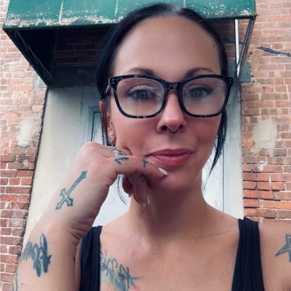 groomergirl843